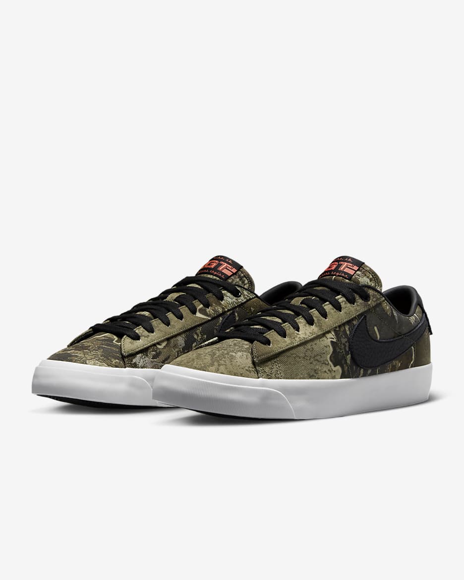 Nike SB store Camo Janokowski skate